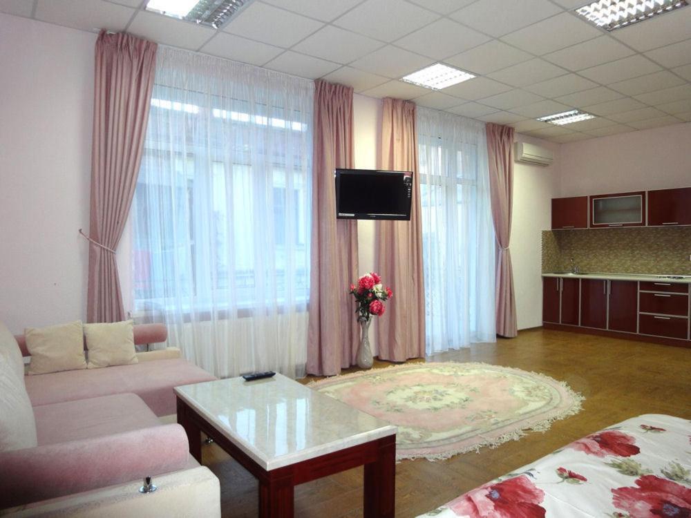 Club City House Klumba Apartment Odessa Phòng bức ảnh